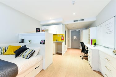 1 bed studio, Merchant Studios, Merchant City, Glasgow, G40AJ - Image 4